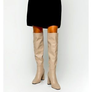 NWT Oak and Fort Tall Heeled Boots Size 8